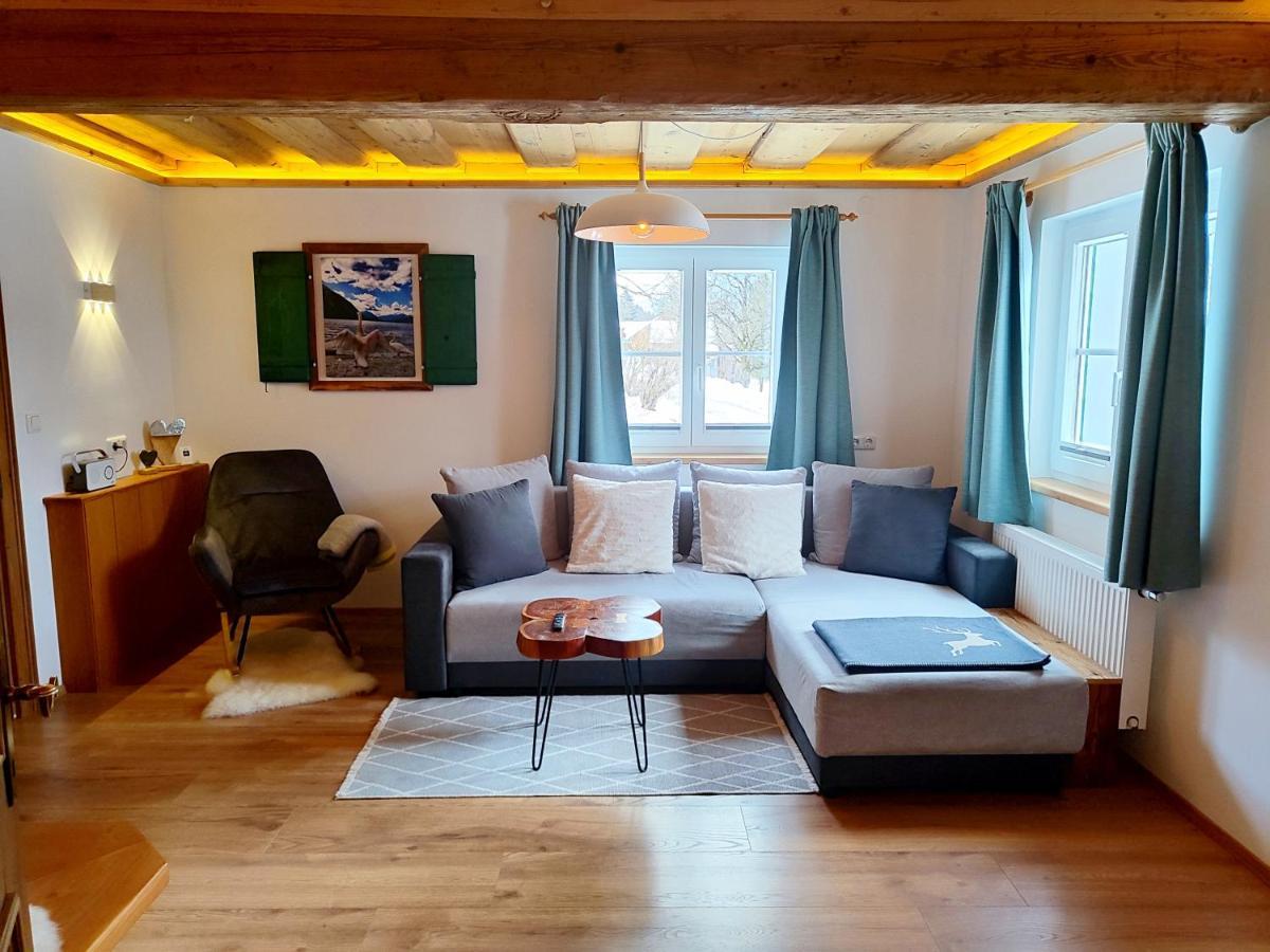 Ferienwohnung Grundlsee, Willkommen In Mami'S Ferienwohnung Экстерьер фото