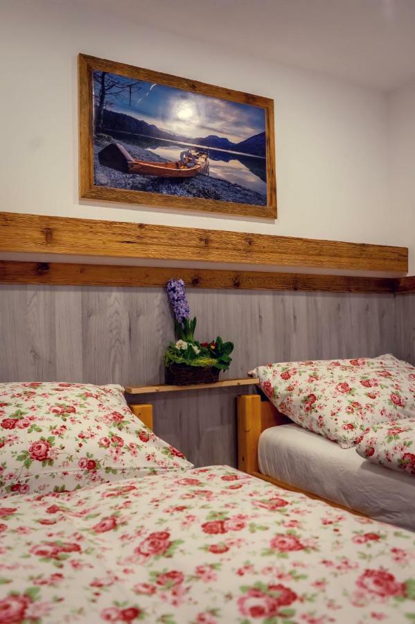 Ferienwohnung Grundlsee, Willkommen In Mami'S Ferienwohnung Экстерьер фото